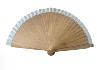 Βεντάλια ξύλινη μονόχρωμη 19cm 9075