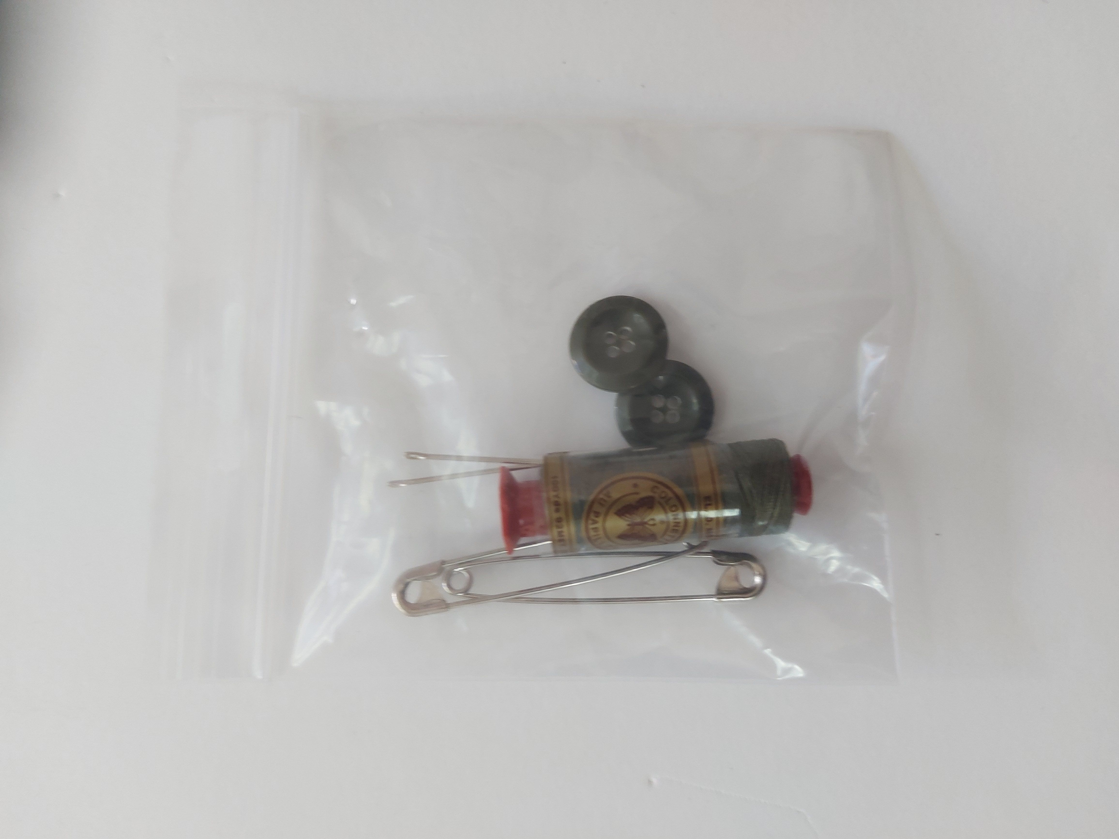 ARMY SEWING SET