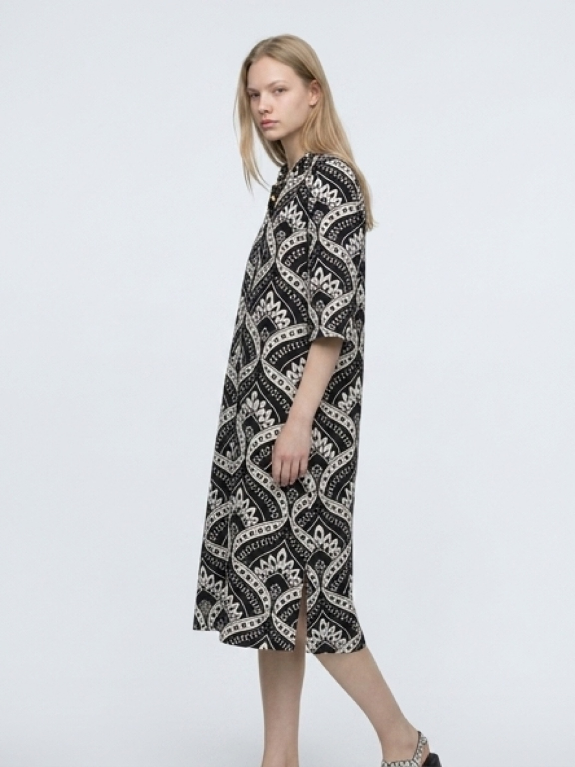 γυναικειο ημικοντο φορεμα με κουμπια 26081 billys fashion
